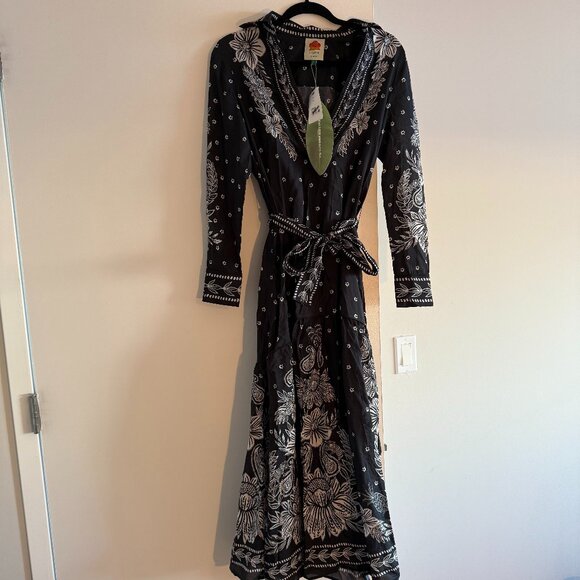 FARM Rio Black Paisley Bloom Maxi-Dress NWT Size Small - Picture 1 of 6